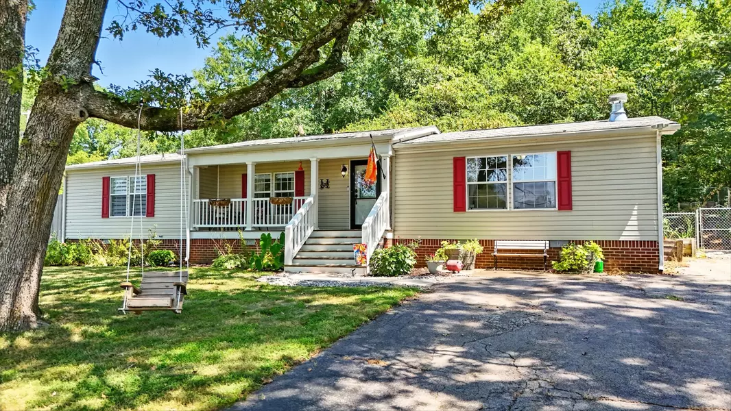 1764 New Dry Hollow Rd, Vanleer, TN 37181