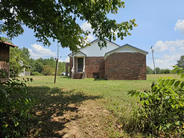 Lexington, TN 38351,7925 Highway 22 #S