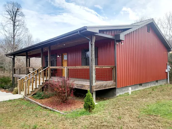 Camden, TN 38320,366 Connie Lynn Dr