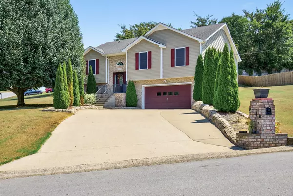 Clarksville, TN 37040,1049 Persimmon Ct