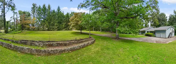 Signal Mountain, TN 37377,1702 James Boulevard