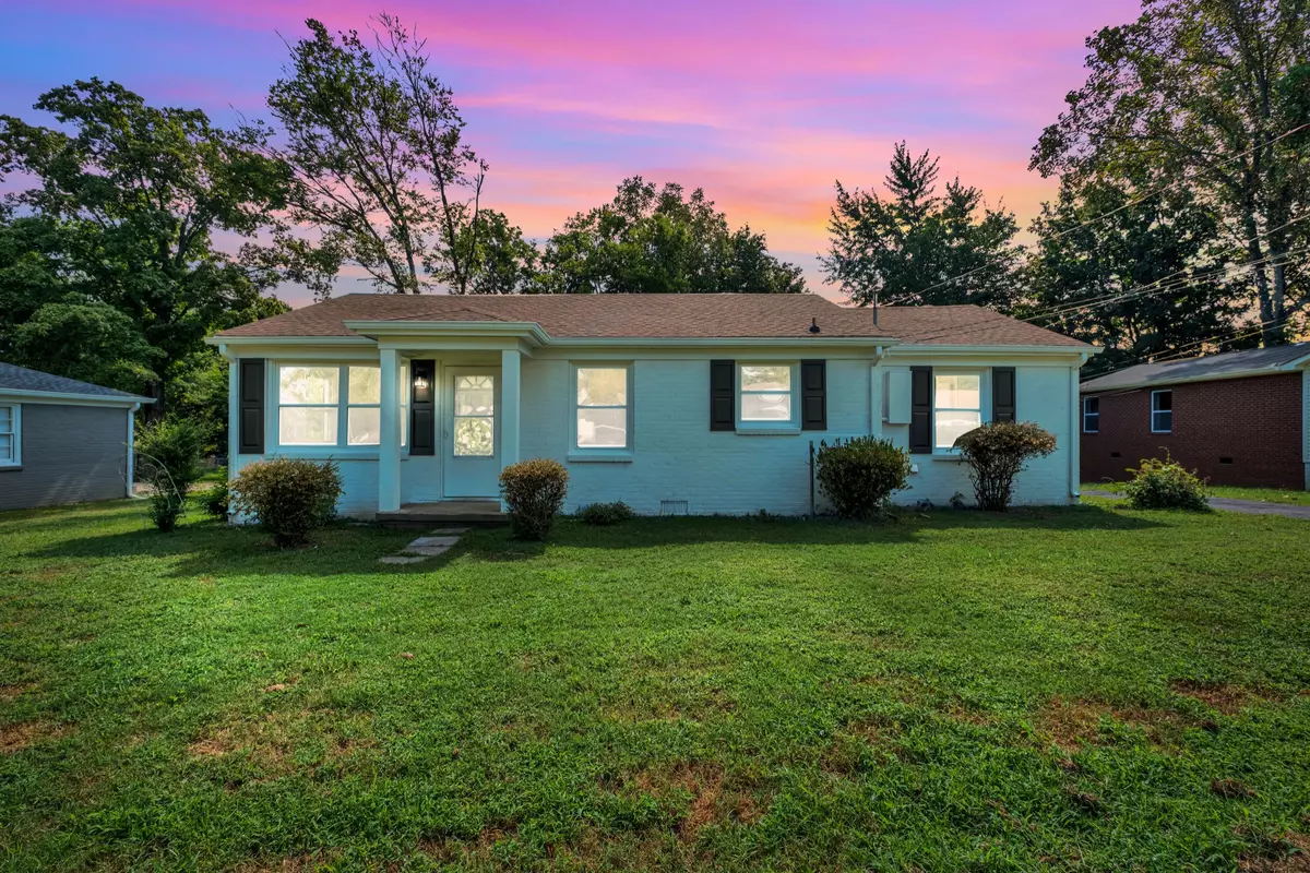 Gallatin, TN 37066,1033 Edgewood Dr