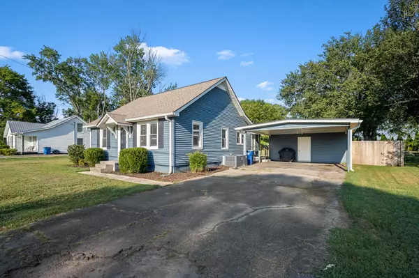 Murfreesboro, TN 37130,208 Jakes Ave