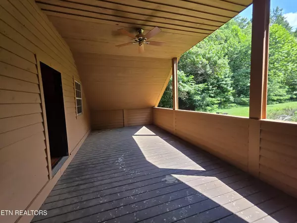 Corryton, TN 37721,7019 Calvary Way