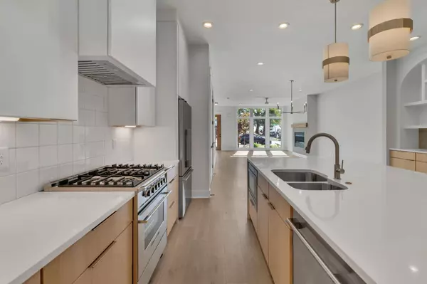 Nashville, TN 37212,1713A 14th Ave #S