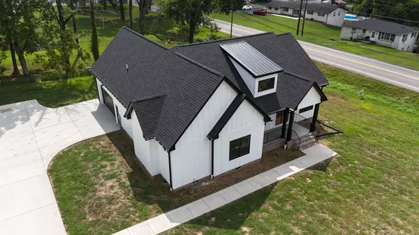 Hartsville, TN 37074,50 Mockingbird Ln