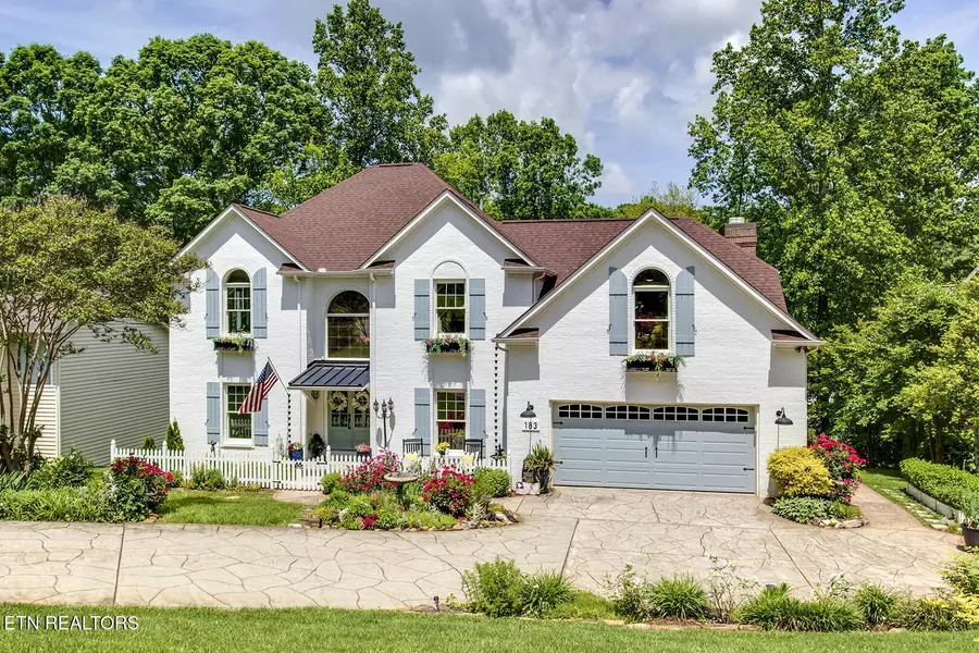 183 Saligugi Way, Loudon, TN 37774