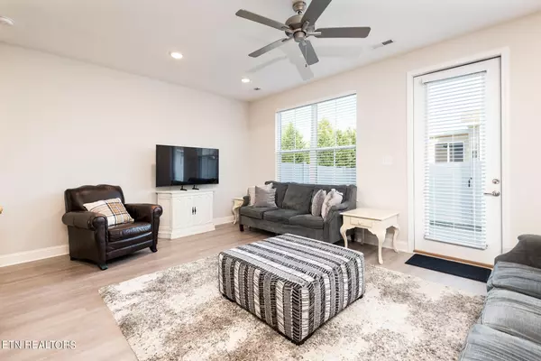 Lenoir City, TN 37771,365 Harper Village Way