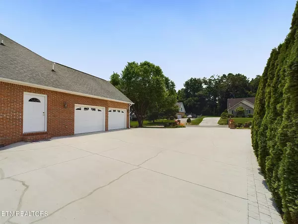 Andersonville, TN 37705,138 Cheshire Drive