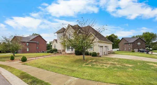 Clarksville, TN 37043,204 Fantasia Way