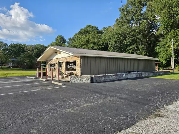 Palmer, TN 37365,571 Main St