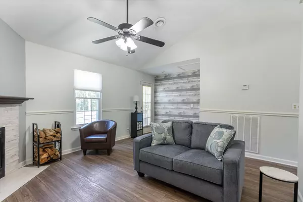 Antioch, TN 37013,844 Trailside Cir