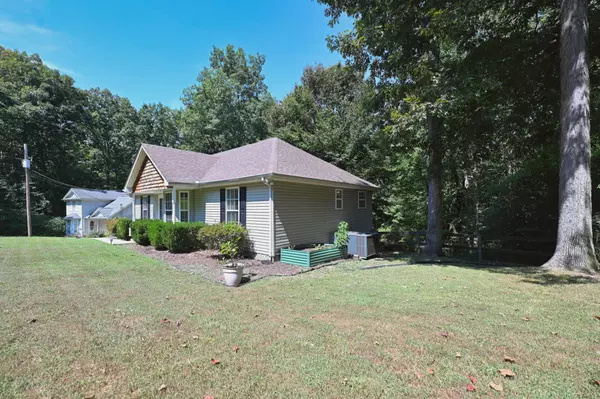 White Bluff, TN 37187,936 Jordan Cir