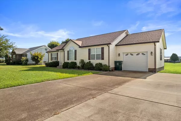 Hohenwald, TN 38462,104 Edgeview Dr