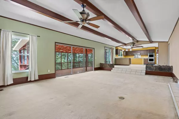 Chattanooga, TN 37404,2932 Westside Drive