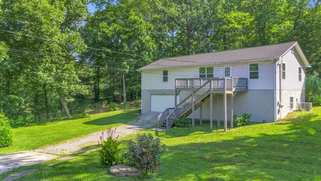 1713 Timesville Road, Signal Mountain, TN 37377