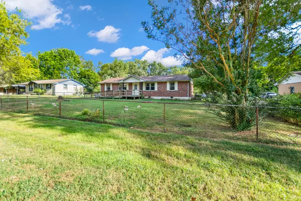 Clarksville, TN 37040,506 Gale Dr