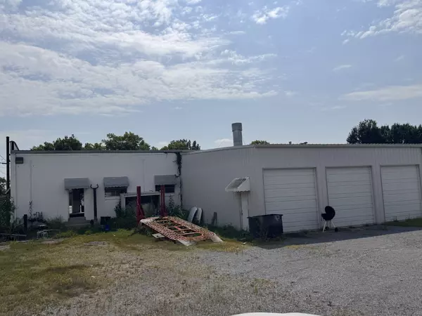 Shelbyville, TN 37160,102 Prince St