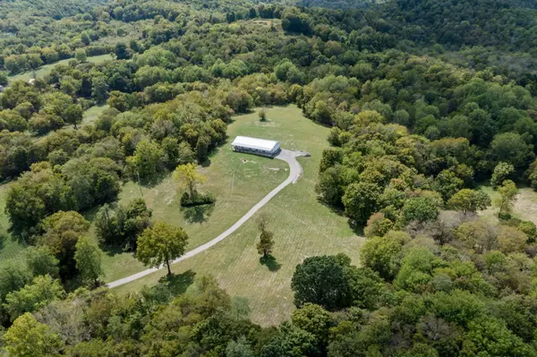 Mount Pleasant, TN 38474,1818 Preacher Holt Rd