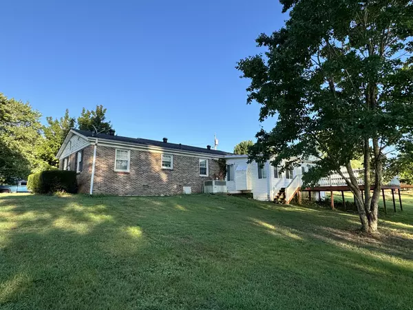 Carthage, TN 37030,117 Riverside Dr