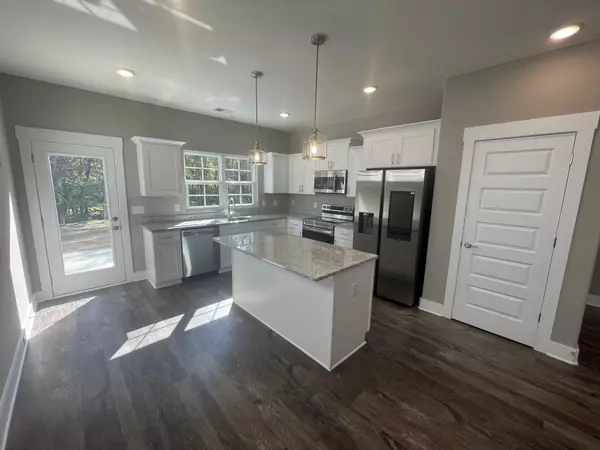 Murfreesboro, TN 37128,2219 Barringer Ln