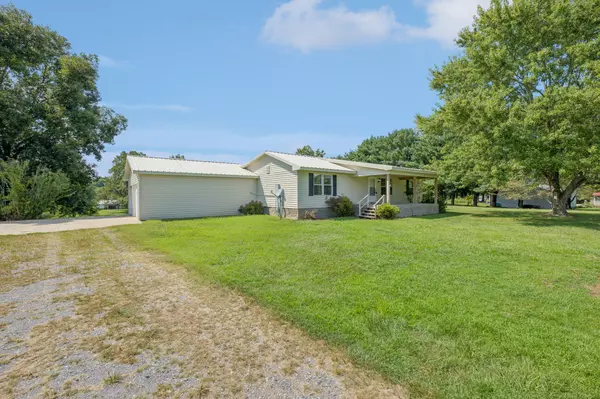 Bethpage, TN 37022,534 Womack Rd
