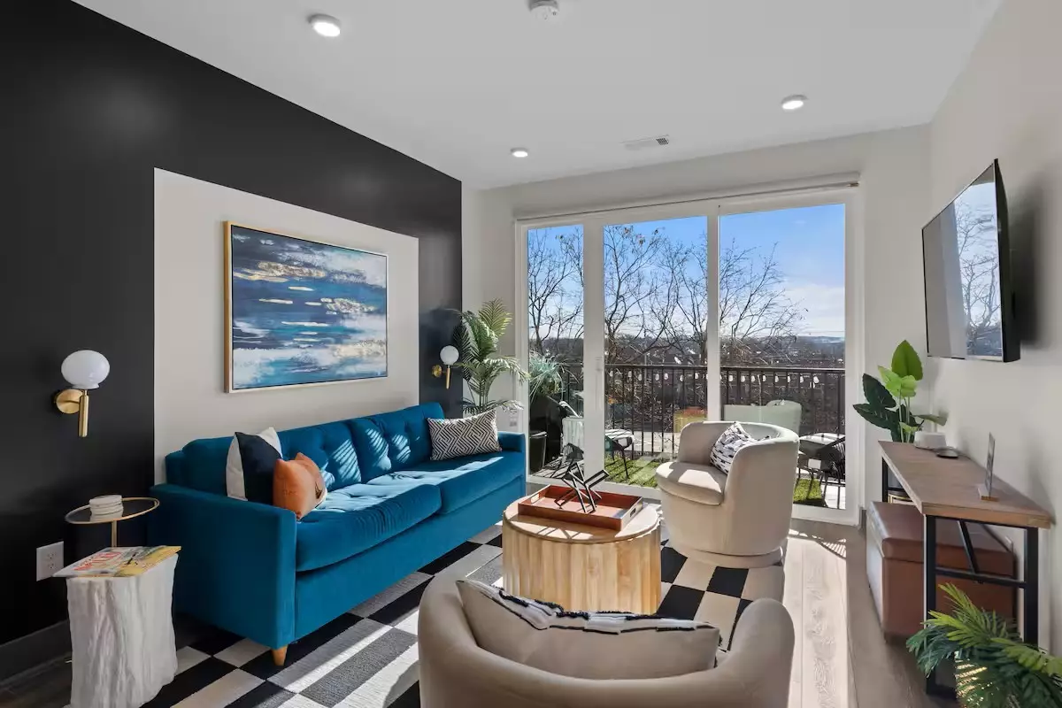 Nashville, TN 37210,65 Lindsley Ave #308