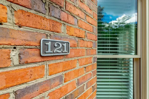 Signal Mountain, TN 37377,802 Signal Mountain Boulevard #121