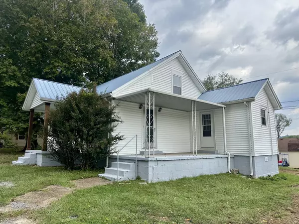 Woodbury, TN 37190,922 Trail St