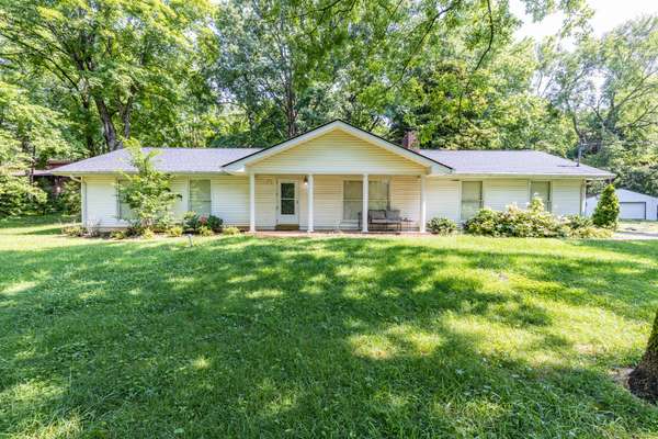 1032 Brittain Ln, Nolensville, TN 37135