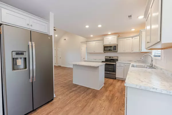 Goodlettsville, TN 37072,831 Long Hollow Pike