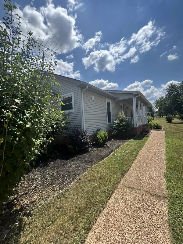 Spring Hill, TN 37174,4264 Port Royal Rd