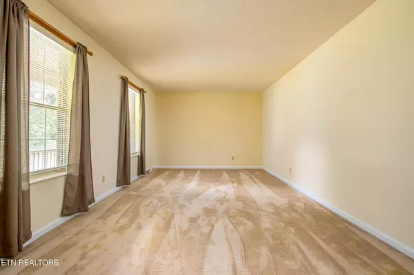 Maryville, TN 37803,1705 Bobwhite Drive