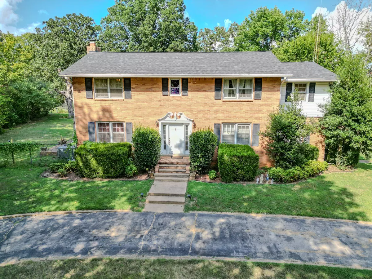 New Johnsonville, TN 37134,1219 Woodland Dr