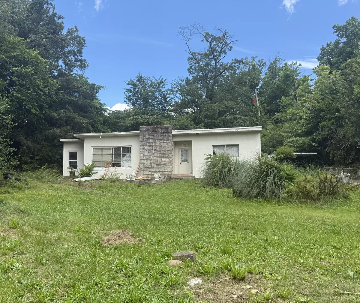 Chattanooga, TN 37411,3915 Sunset Avenue