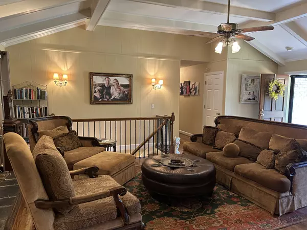 Franklin, TN 37067,4020 Clovercroft Rd