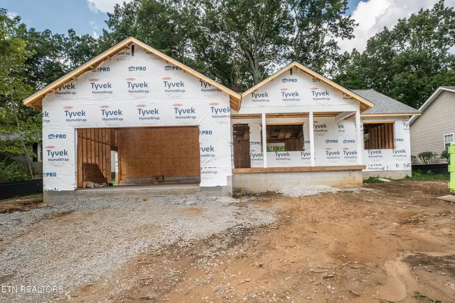 114 Britton Lane, Crossville, TN 38558