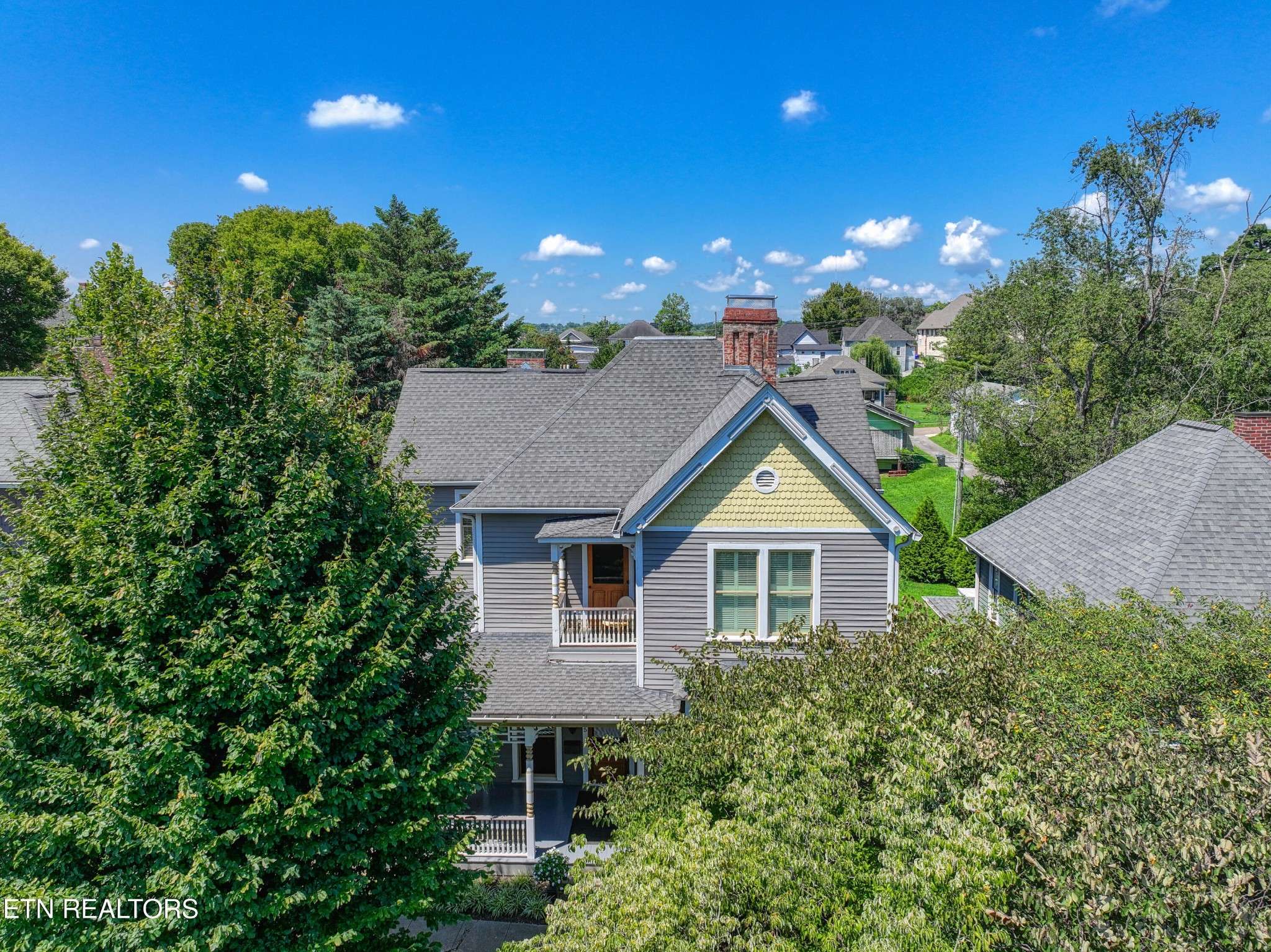 1015 Luttrell Street, Knoxville, TN 37917