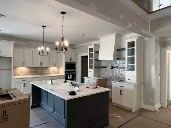 Murfreesboro, TN 37128,2609 Colleen Dr