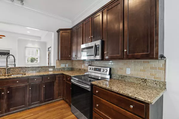 Nashville, TN 37207,221 Treutland Ave