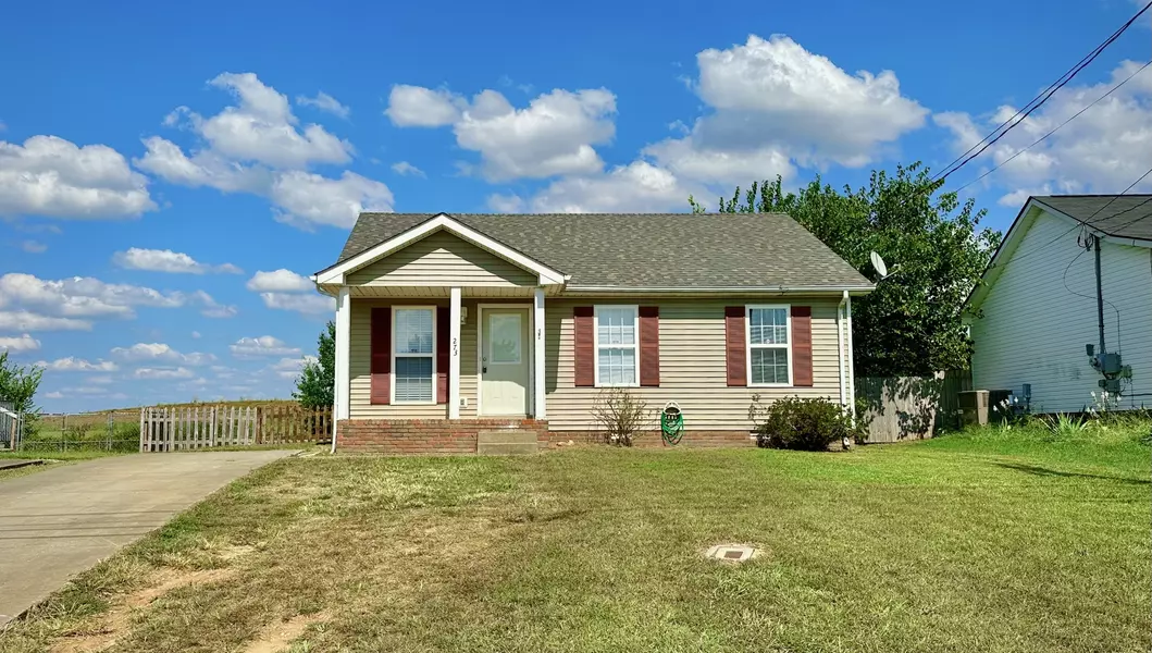 273 Cranklen Cir, Clarksville, TN 37042
