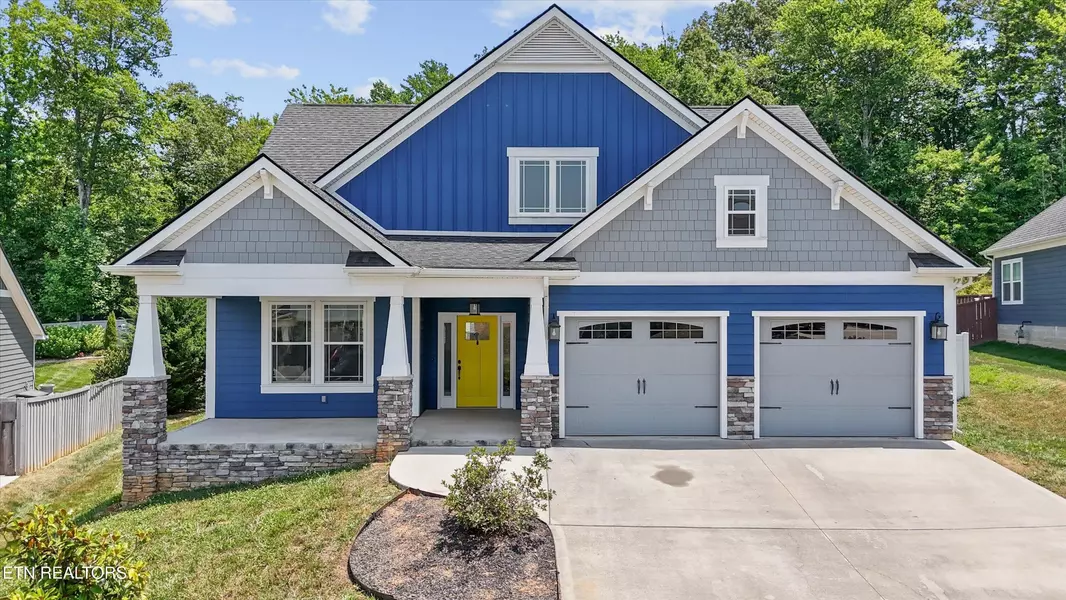 2252 Clearmill Drive, Lenoir City, TN 37772