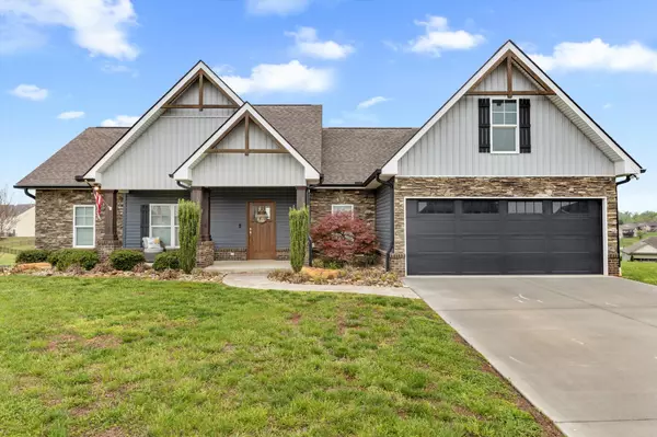 2891 Alden Glenn Ct, Sevierville, TN 37876