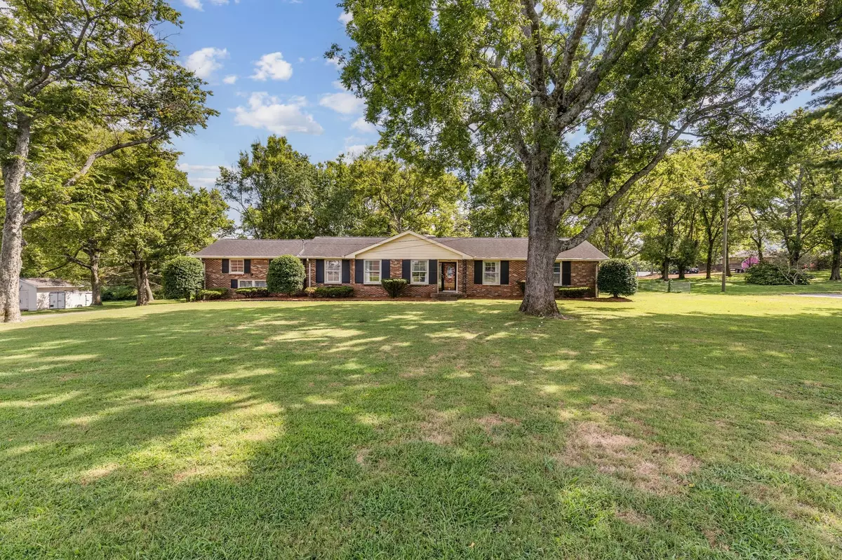 Nashville, TN 37220,717 Lambert Dr