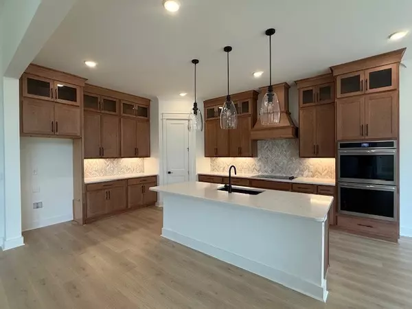 Fairview, TN 37062,7262 Fairlawn Drive