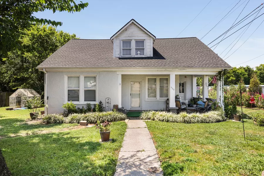 530 Spencer Ave, Gallatin, TN 37066