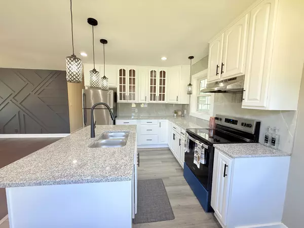 Mcminnville, TN 37110,100 Holly St