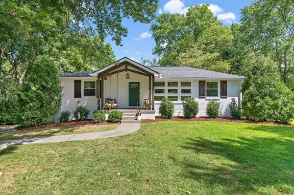 Nashville, TN 37220,5205 Stallworth DR