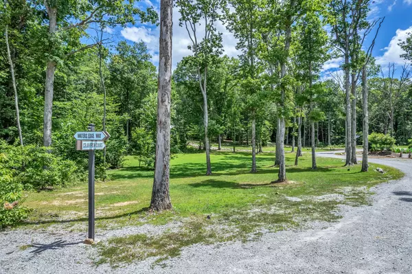 Tracy City, TN 37387,15 Crawfish Ct