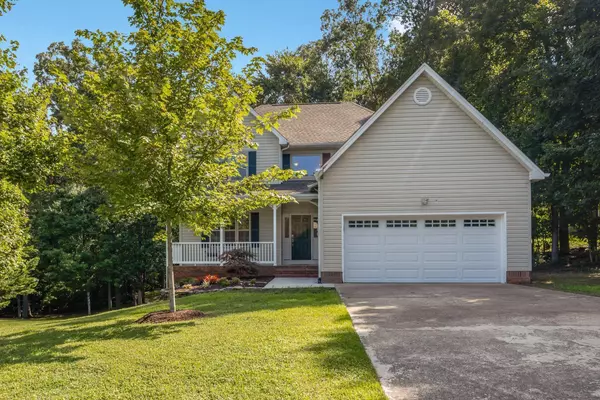 Ooltewah, TN 37363,8946 Grey Mountain Drive